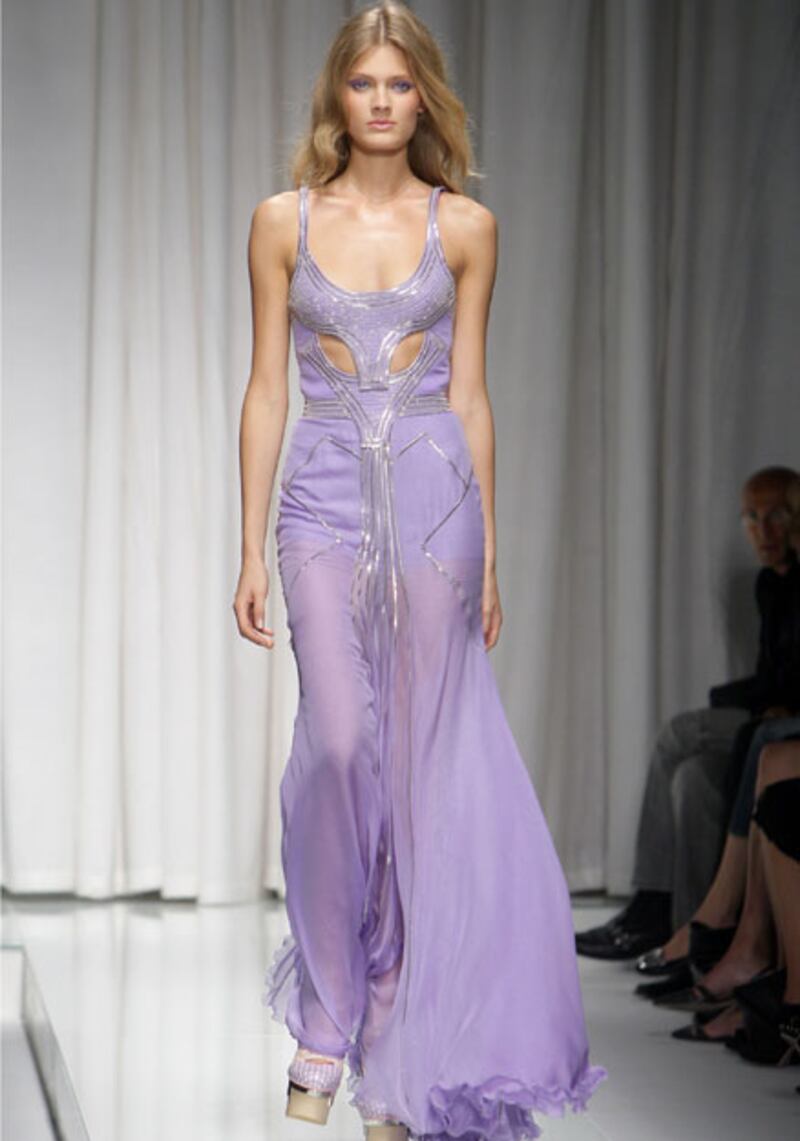 galleries/2009/09/29/best-of-milan-fashion-week/milan-fashion-week--versace_clvefr