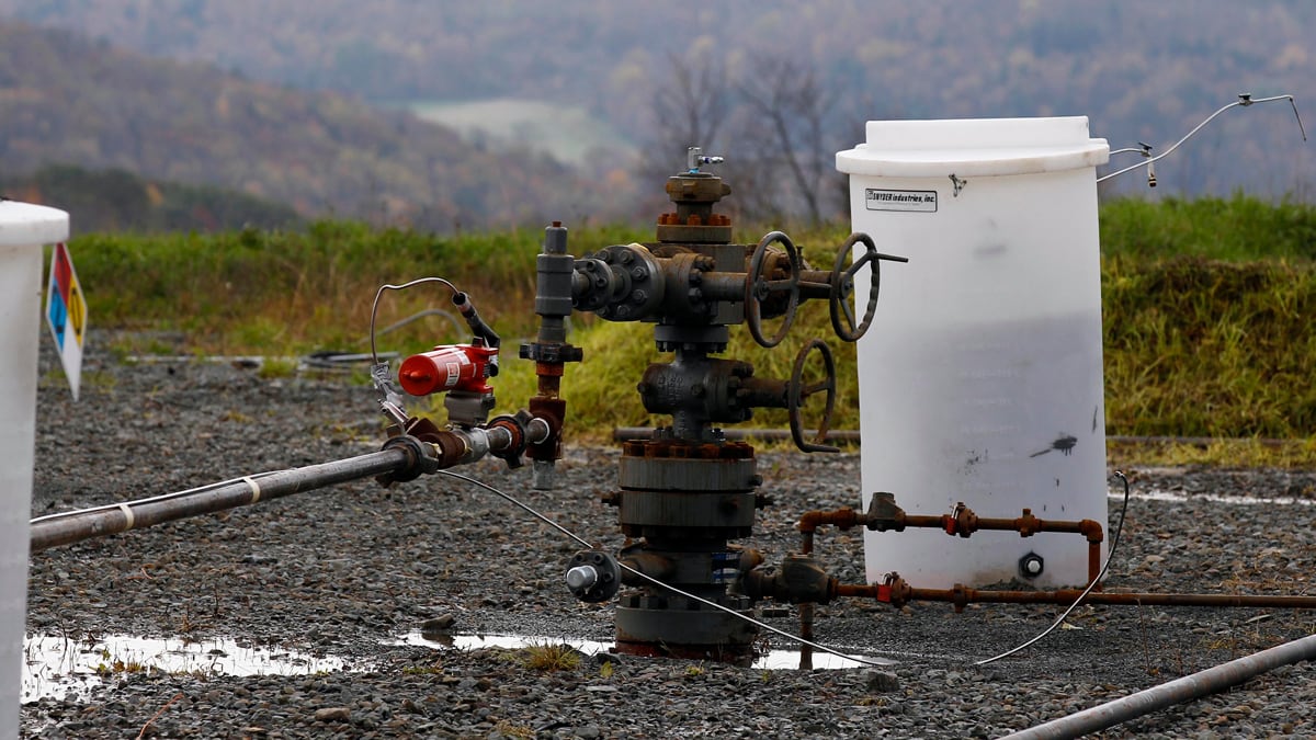 cheats/2012/05/14/insurers-keep-an-eye-on-fracking/fracking-insurance-dimock-cheat_rb7ep7