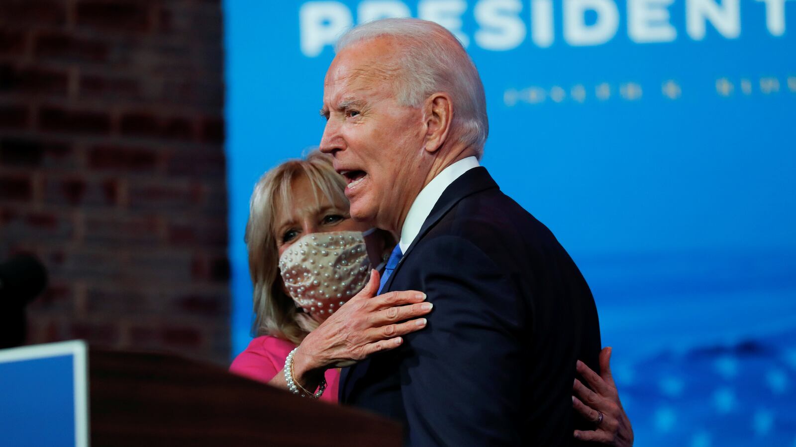 2020-12-15T005026Z_1542405572_RC2CNK96P2J3_RTRMADP_3_USA-BIDEN_pwitl1