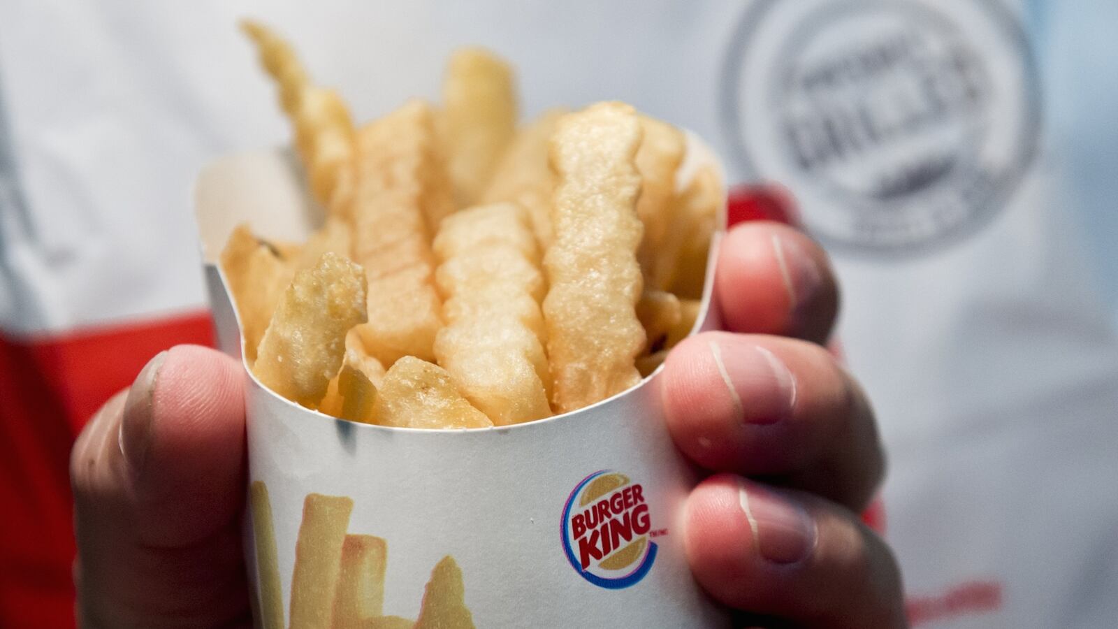 cheats/2014/08/14/burger-king-kills-satisfries/140814-burger-king-cheat_lqf0li