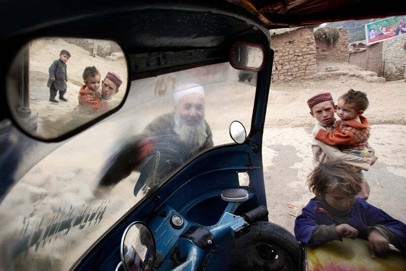 galleries/2011/10/27/photo-of-the-day/photo-of-the-day-111201-1_cqtxke