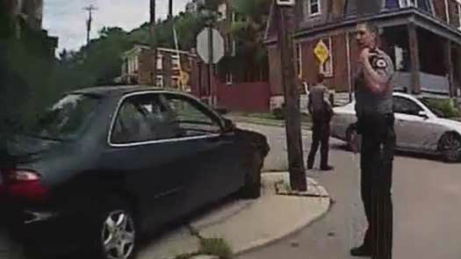 cheats/2015/07/31/police-in-dubose-case-tied-to-2010-death/150730-dubose-body-cam-cheat_mcrn7k