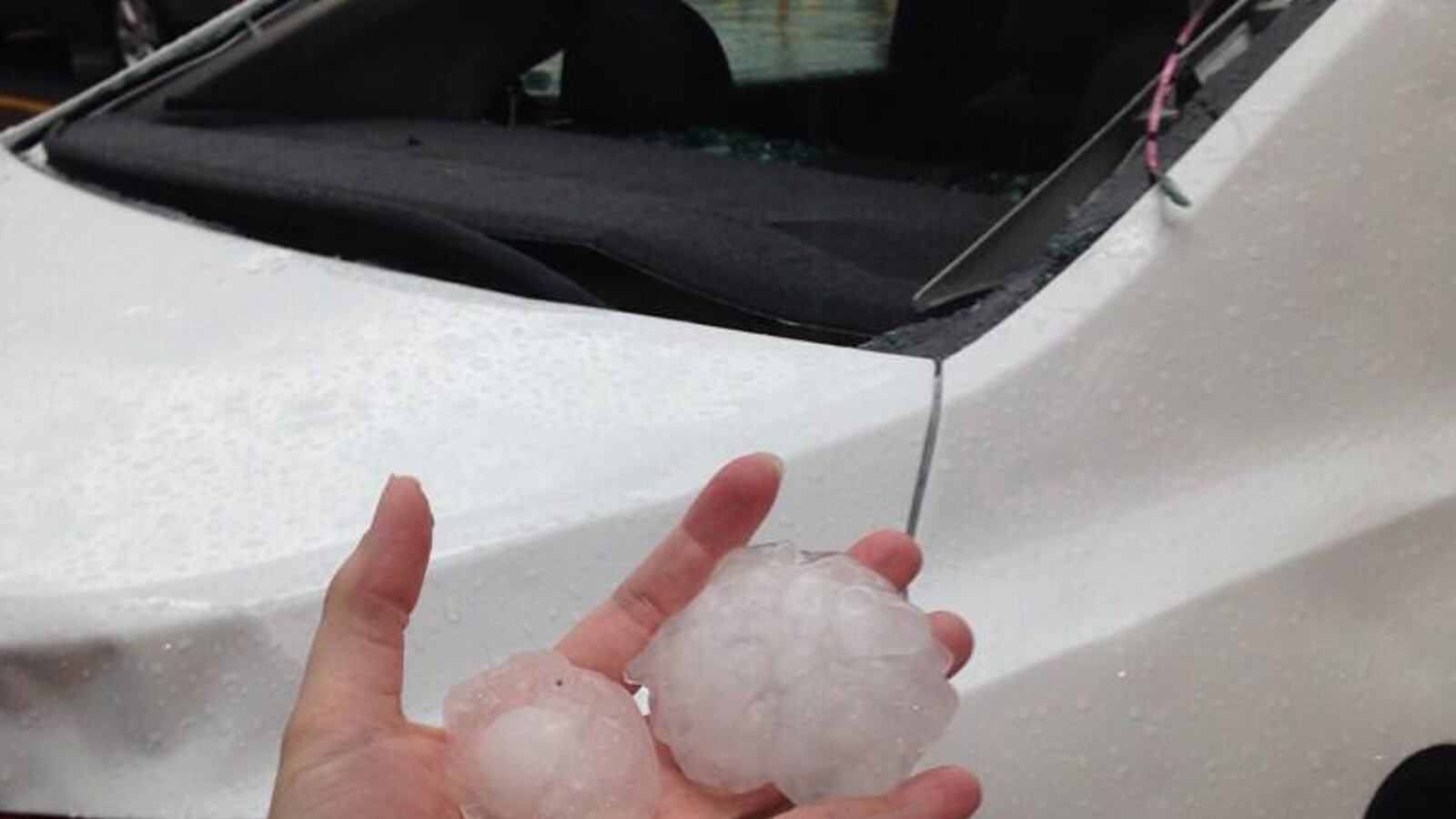 cheats/2014/06/03/baseball-size-hail-hits-nebraska/140602-nebraska-cheat_qggy3g