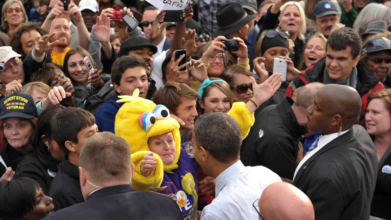 articles/2012/10/25/donald-trump-gloria-allred-2012-presidential-race-turns-into-clown-campaign/kurtz-obama-clown-campaign-tease-embed_wwjtny