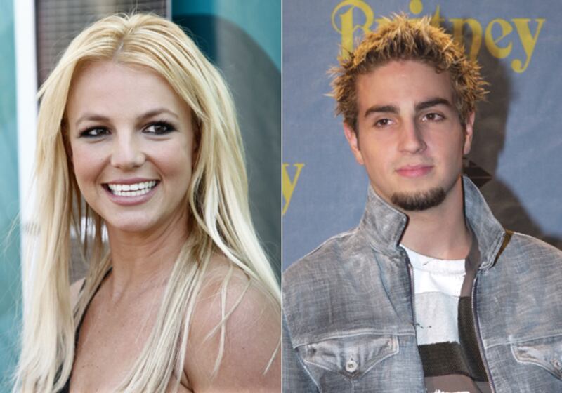 galleries/2010/09/26/stars-and-their-flings-what-were-they-thinking/cheating-down---spears-robson_xltmcc