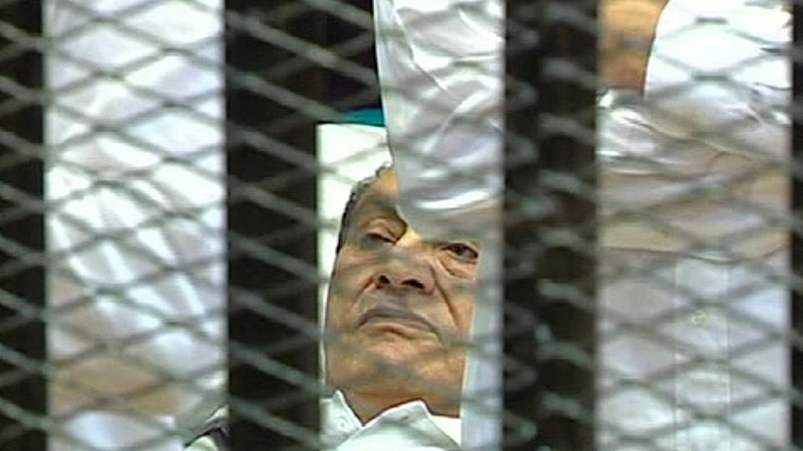 cheats/2011/08/04/mubarak-trial-marred-by-courtroom-antics/mubarak-trial-beach_ipqgzn