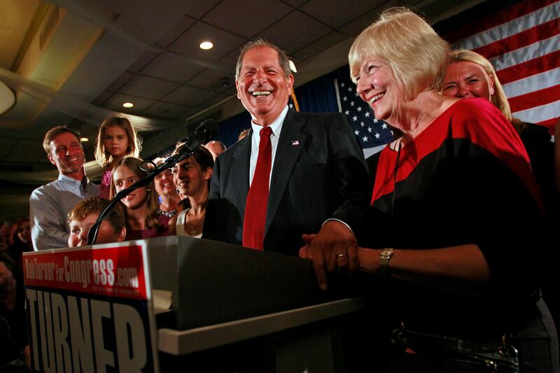 articles/2011/09/14/anthony-weiner-s-old-congressional-seat-claimed-by-republican-bob-turner/bob-turner-ny-election-albert_eton7l