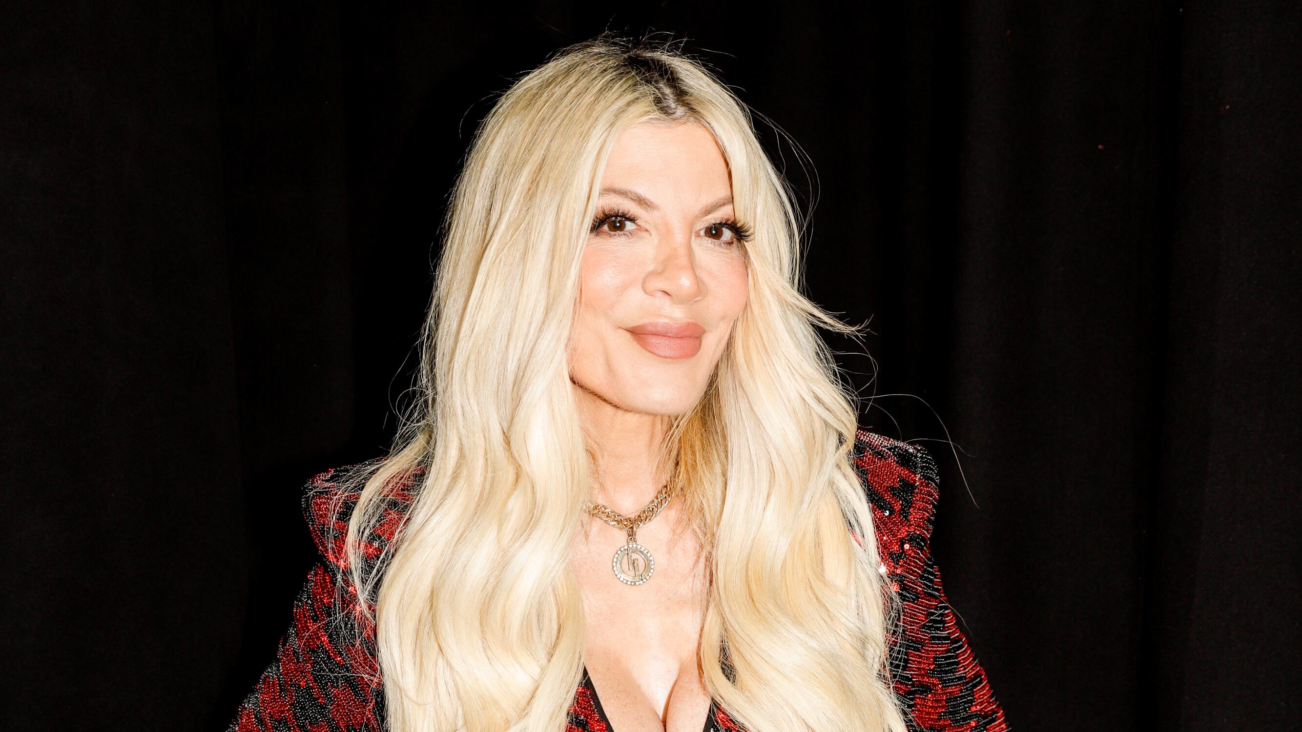 Tori Spelling at iHeartRadio Jingle Ball held at the Kia Forum on December 1, 2023 in Los Angeles, California.