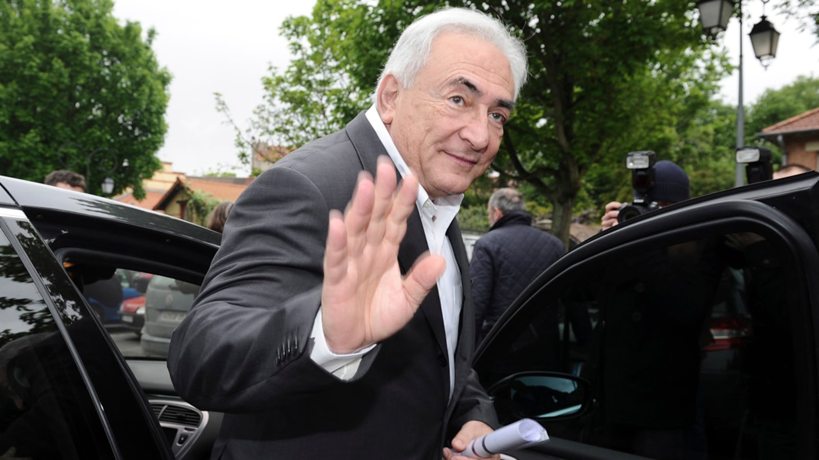 articles/2012/09/06/is-this-dominique-strauss-kahn-s-new-girlfriend/mcnicoll-dsk-new-girlfriend-embed-tease_gifqhm