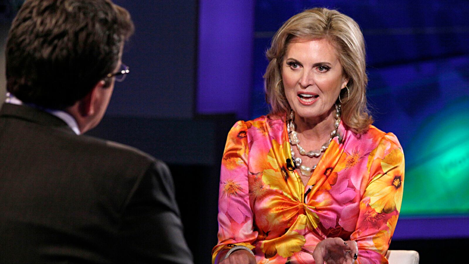 articles/2012/09/22/when-good-wives-attack-ann-romney-s-tricky-defense-of-mitt/when-first-lady-candidates-attack-cottle-tease_rfs9up