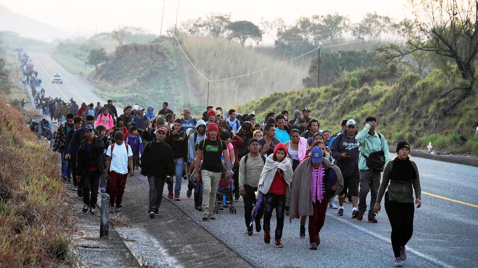 190124-Auberbatch-caravan-tease_zjs3rh