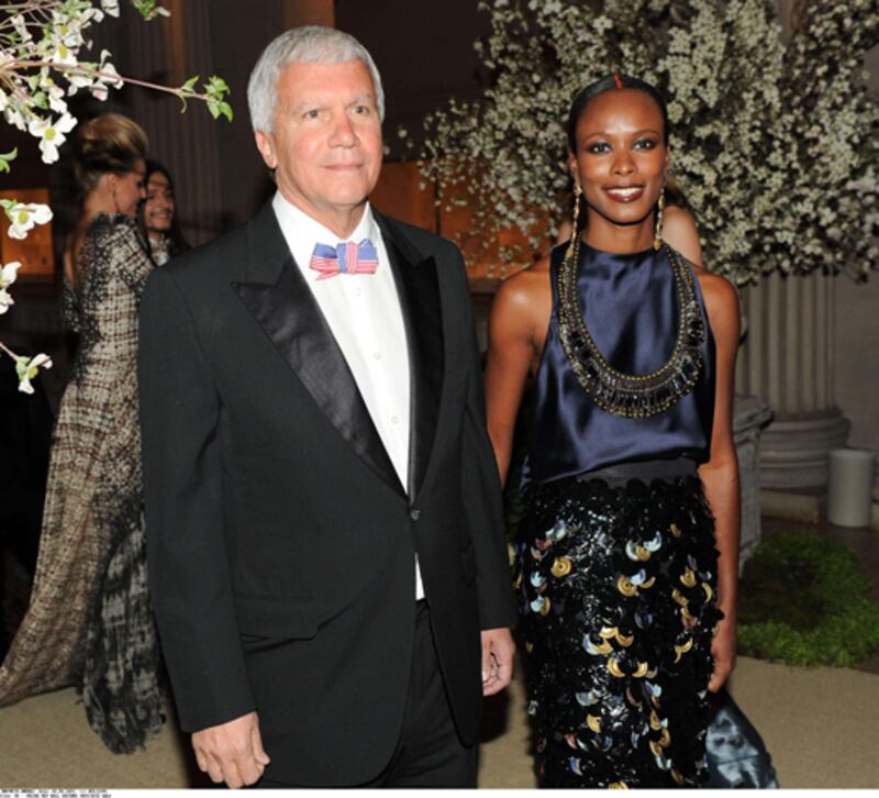 galleries/2011/12/07/shala-monroque-on-the-cover-of-town-country-photos/shala-monroque-fashion-look-book-gal-2_hv7drz