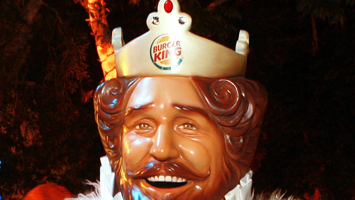 cheats/2011/08/19/burger-king-drops-mascot/burger-king-drops-mascot-cheat_gpfqry
