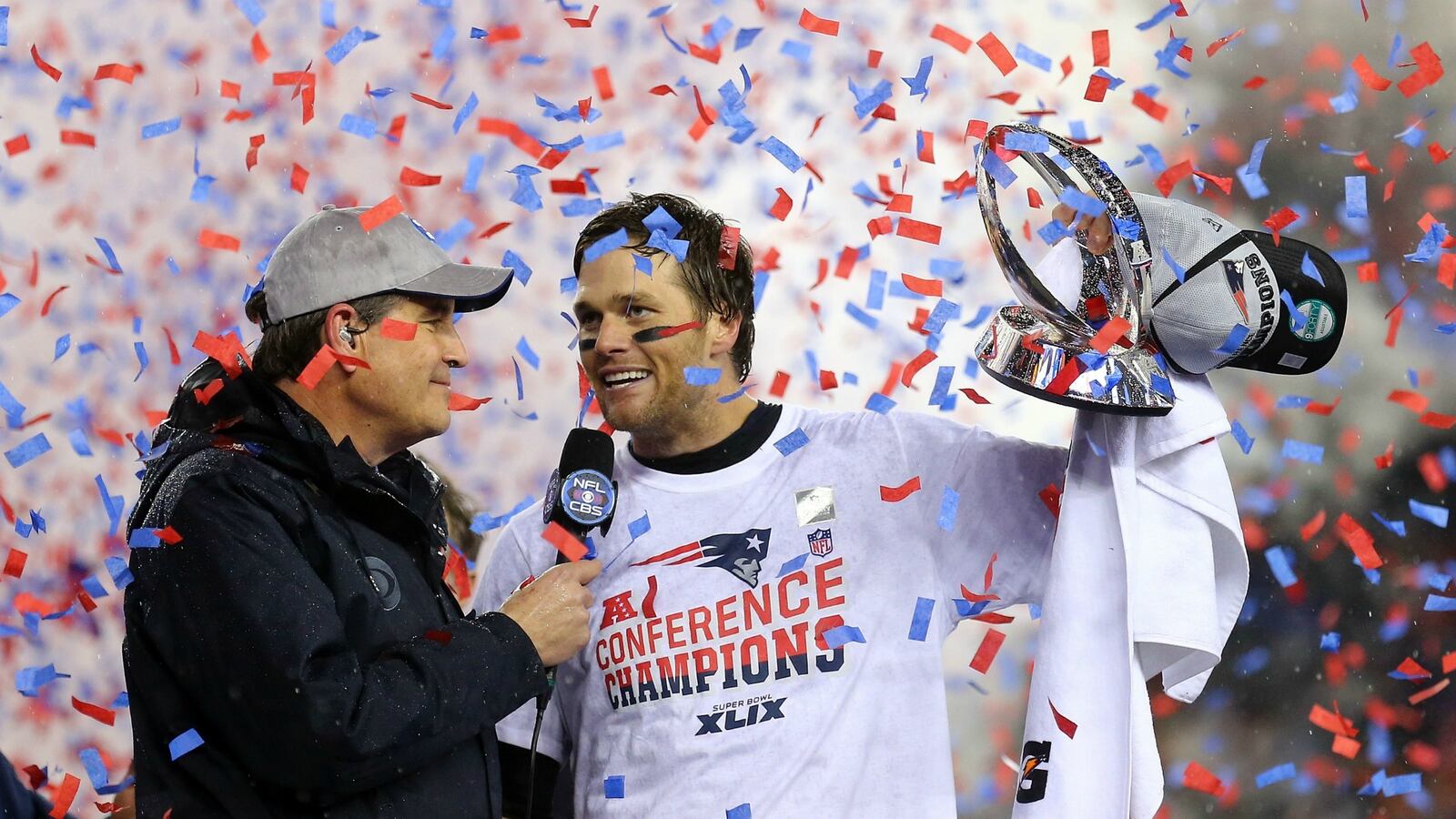 cheats/2015/01/19/nfl-investigating-patriots-win/150119-patriots-cheat_iqqjy0