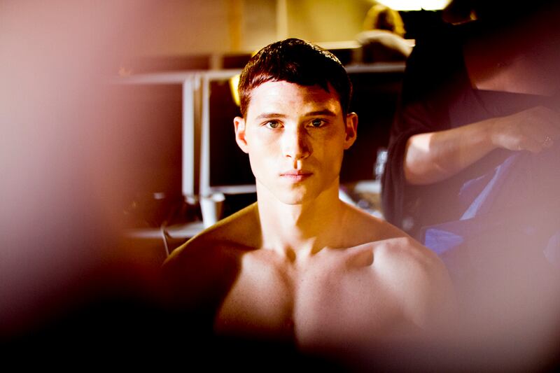 galleries/2012/07/02/men-s-fashion-week-in-paris-spring-2013-backstage-photos/paris-fashion-tachman-givenchy-12_tqblmg