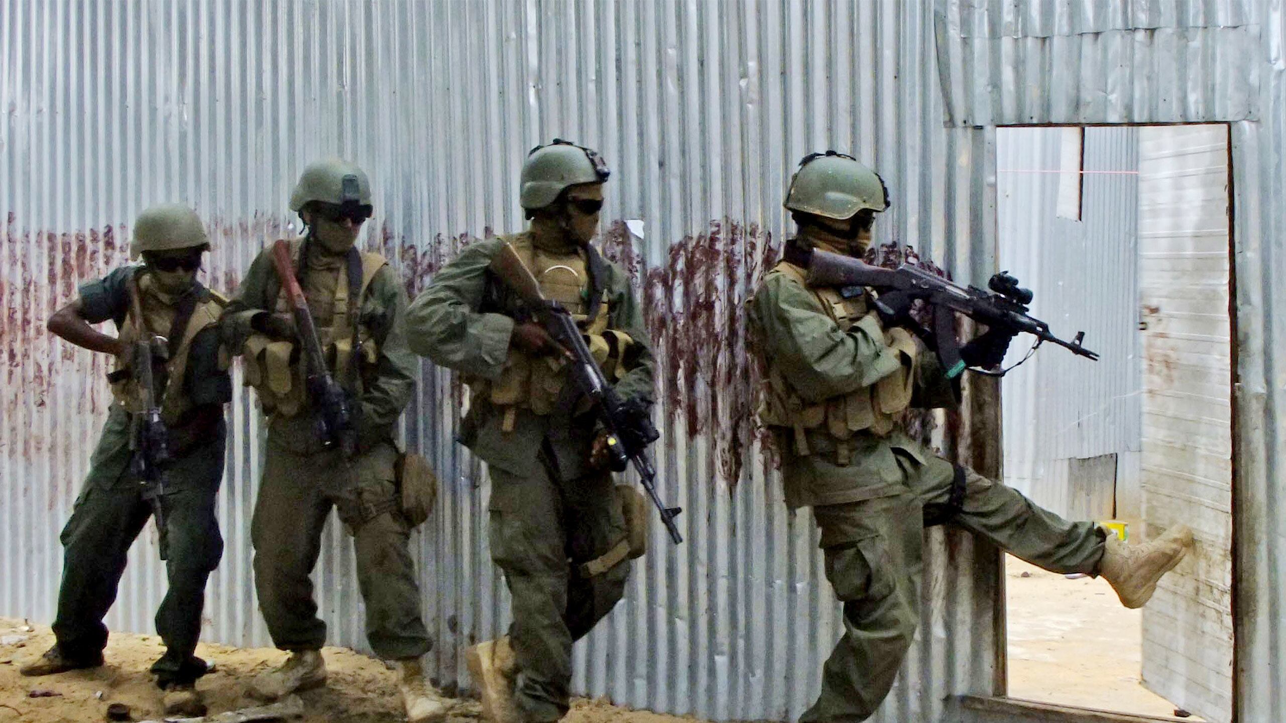 articles/2017/02/08/big-game-u-s-soldiers-secret-hunt-for-jihadists-in-a-kenyan-forest/170102-kisner-Shabaab-tease_iwrk4i