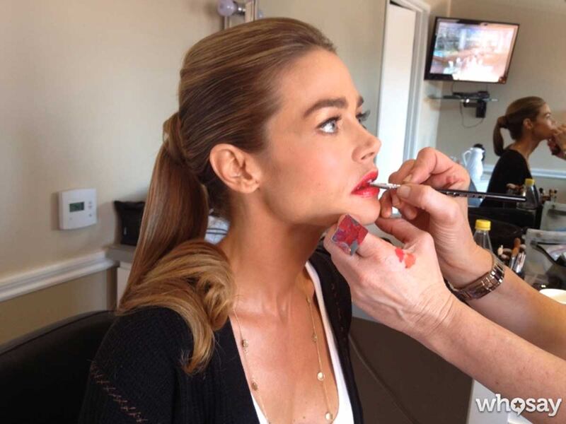 galleries/2012/06/17/eva-longoria-kim-kardashian-more-celebrity-twitter-pictures-photos/celebrity-twitter-pictures-denise-richards_ykiayx