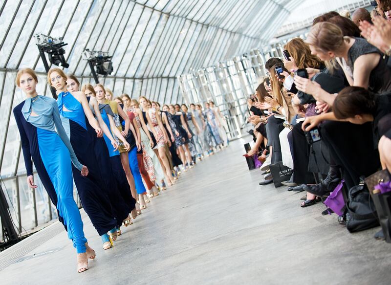 galleries/2010/09/20/london-fashion-week-day-4/london-wrap-day-2---pilotto_kcvgan