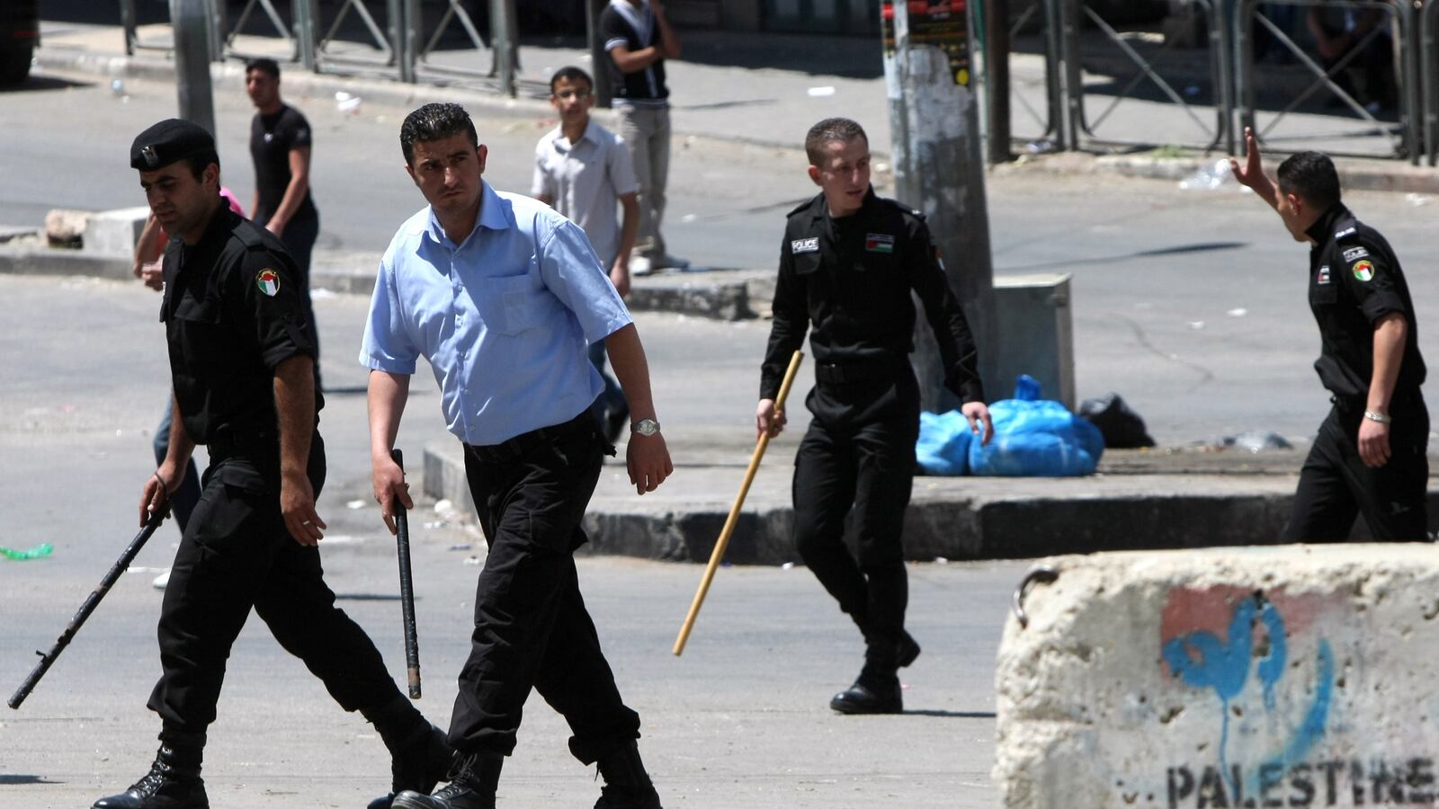 articles/2013/02/15/congress-to-release-aid-to-palestinian-authority-with-strings-attached/palestiniansecurity_stqzrb