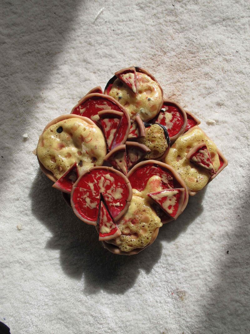 galleries/2013/09/04/it-s-pizza-time/golden-pizza-painting_zjak5k