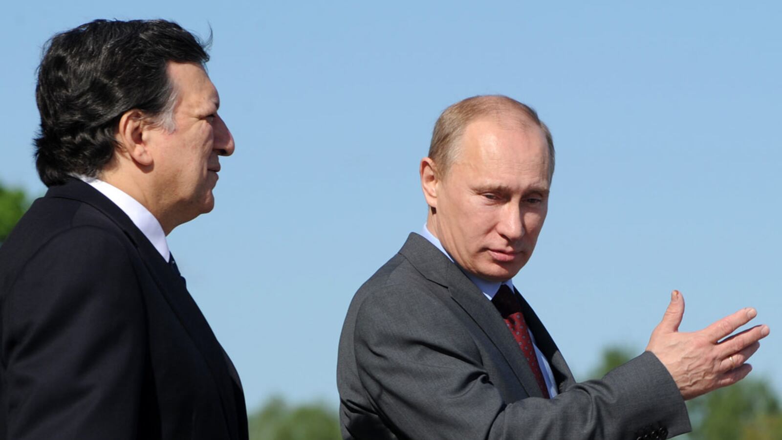 cheats/2012/06/04/putin-pressed-on-syria/putin-pressured-about-syria-cheat_zpd4kr