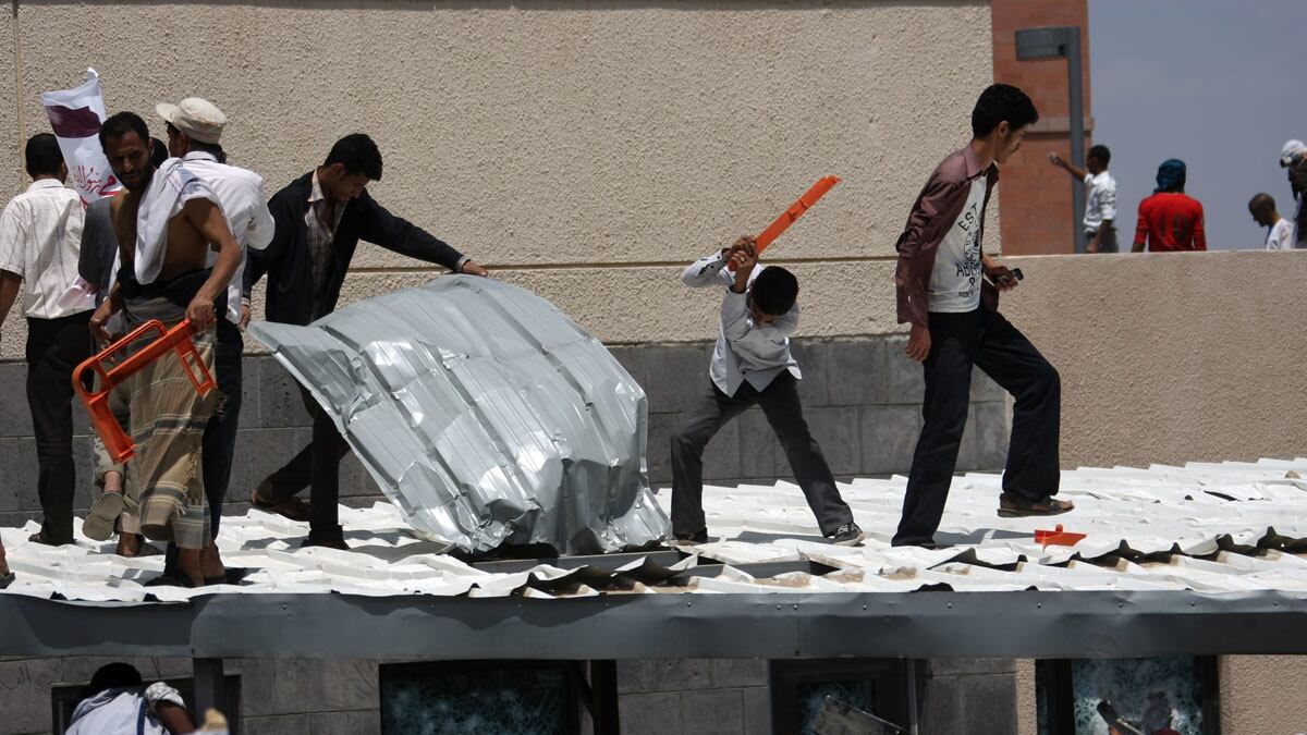 articles/2012/09/14/8-raw-middle-east-protest-videos-from-egypt-to-israel/video-riot-footage-tease_qqpjo5