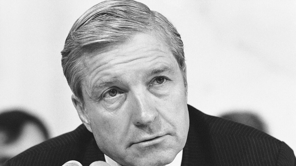 cheats/2011/09/17/former-il-senator-charles-percy-dies/senator-charles-percy-obituary-cheat_fvttdk