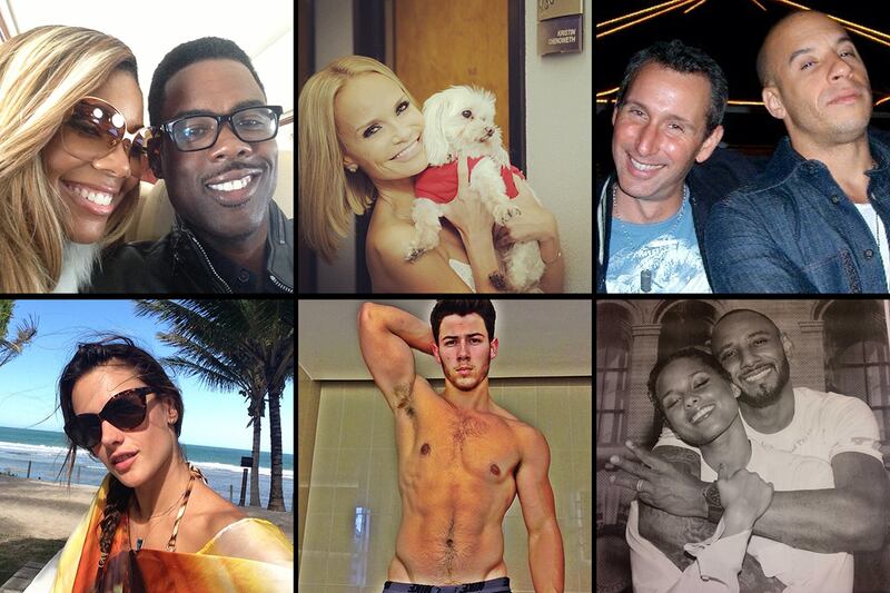 galleries/2013/08/01/barack-obama-nick-jonas-more-celebrity-twitter-pictures-photos/130731-twitpics-tease_mq7fcz