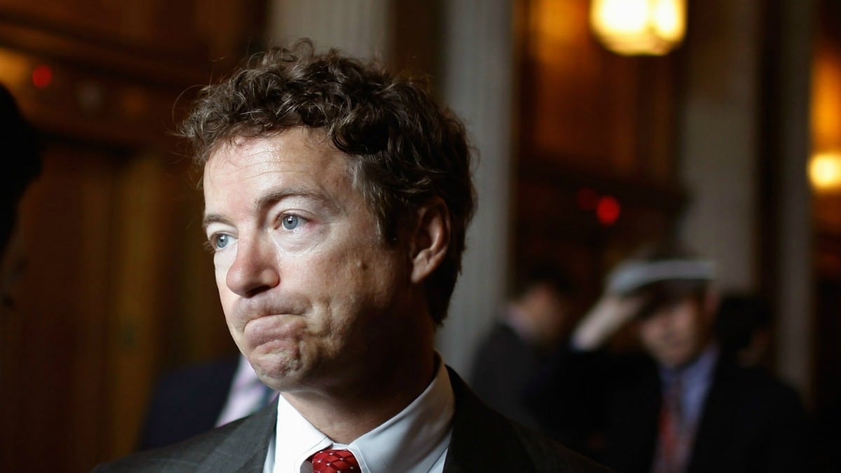 cheats/2012/06/08/rand-paul-endorses-mitt-romney/rand-romney-cheat_kptxeg