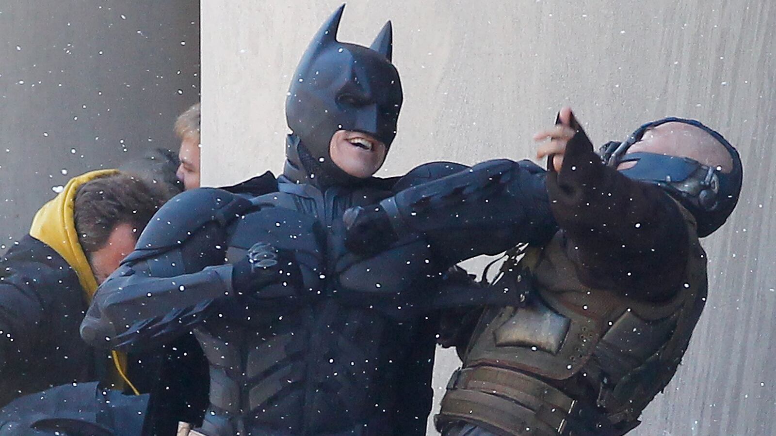 articles/2013/12/27/fake-it-like-batman-welcome-to-the-real-fight-club/131224-cinema-fighting-brand-tease_zvxs04