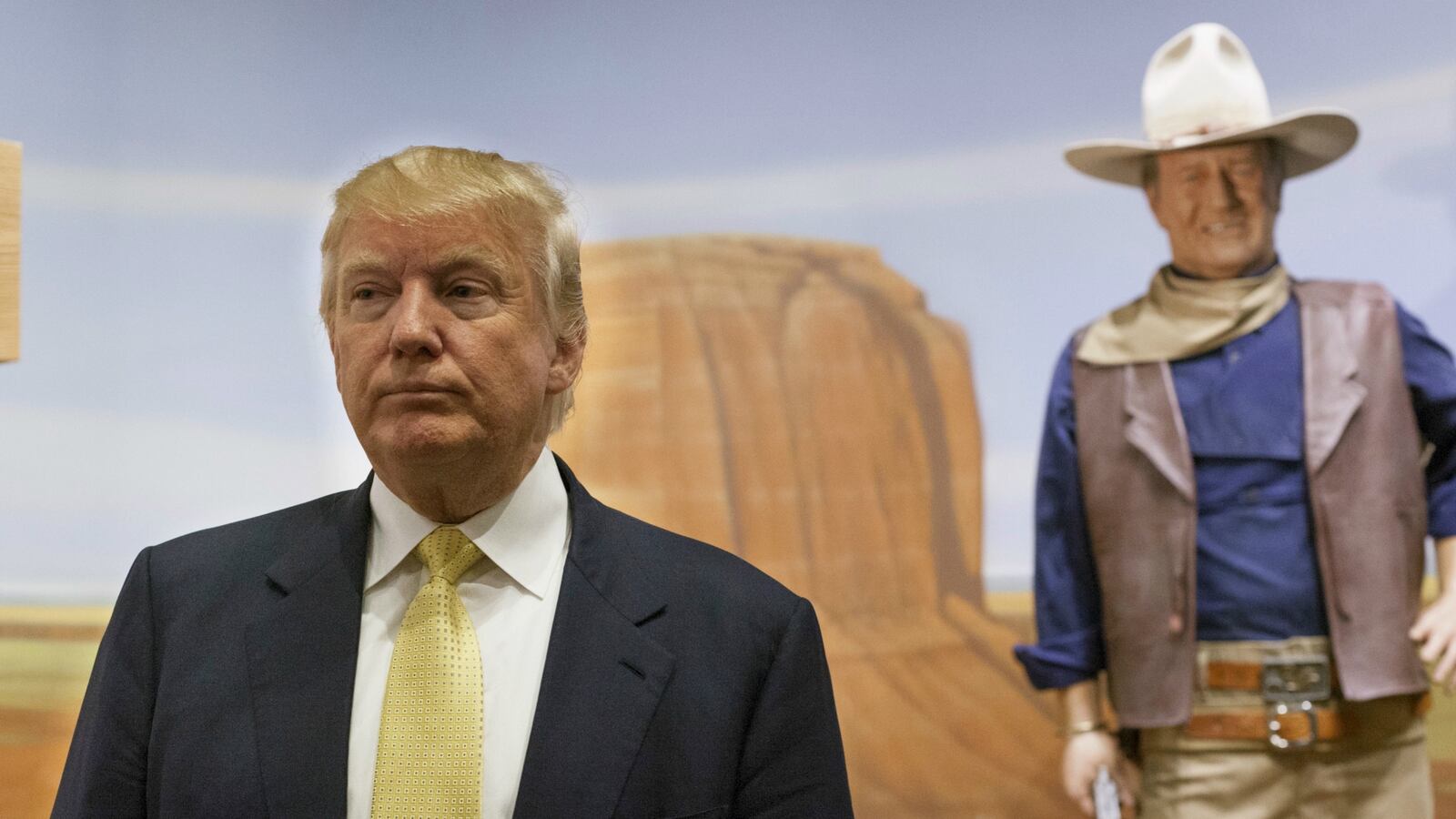 cheats/2016/01/19/john-wayne-s-daughter-endorses-trump/160119-trump-wayne-cheat_ercixd