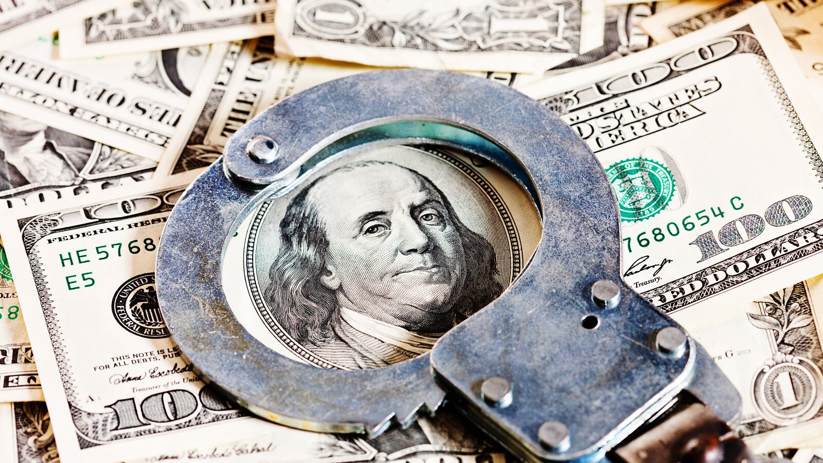 articles/2015/01/02/are-police-stealing-people-s-property/150101-blades-kibbe-asset-forfeiture-tease_eivwwv