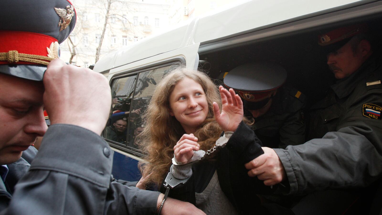 cheats/2013/07/24/jailed-pussy-riot-member-seeks-parole/130724-pussy-riot-cheat_ceryqp