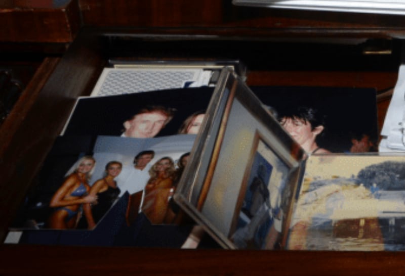 Donald Trump in Jeffrey Epstein's drawer