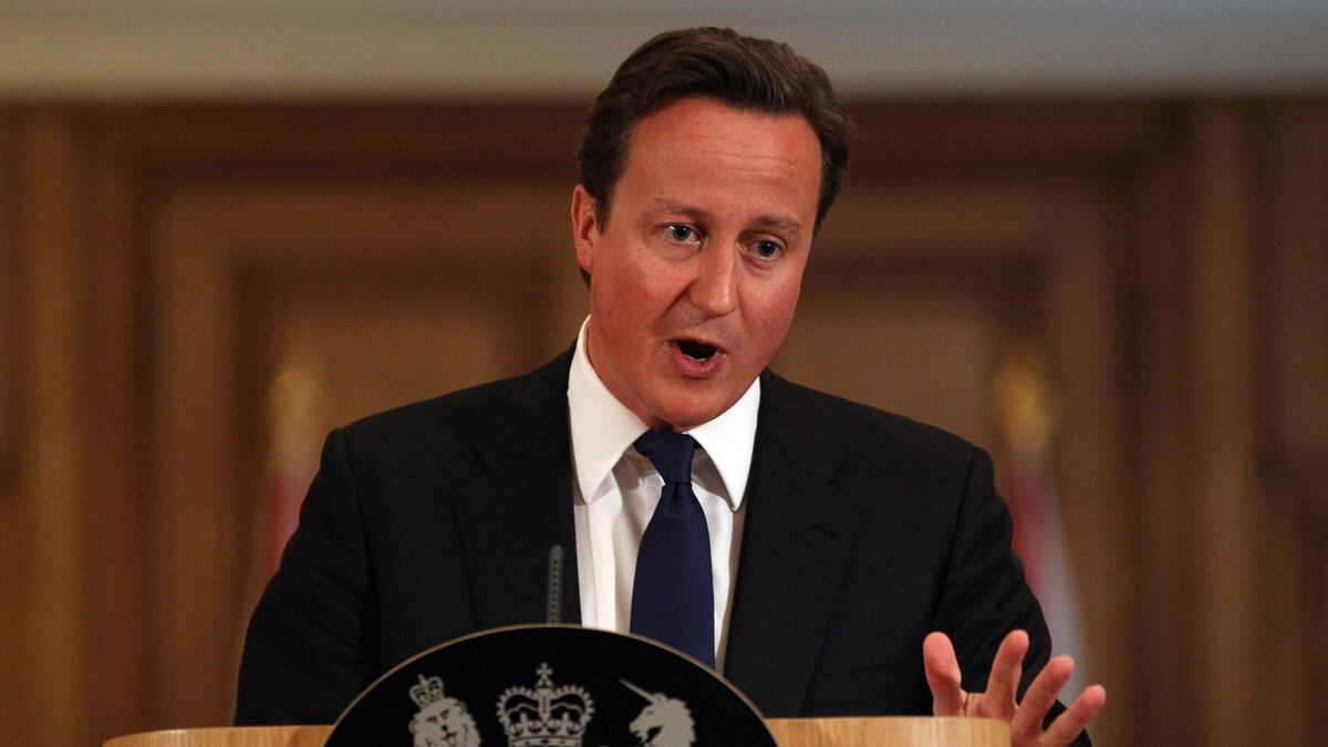 articles/2011/07/08/alistair-campbell-david-cameron-s-credibility-problem-on-news-of-the-world-scandal/david-cameron-campbell_pcbyhw