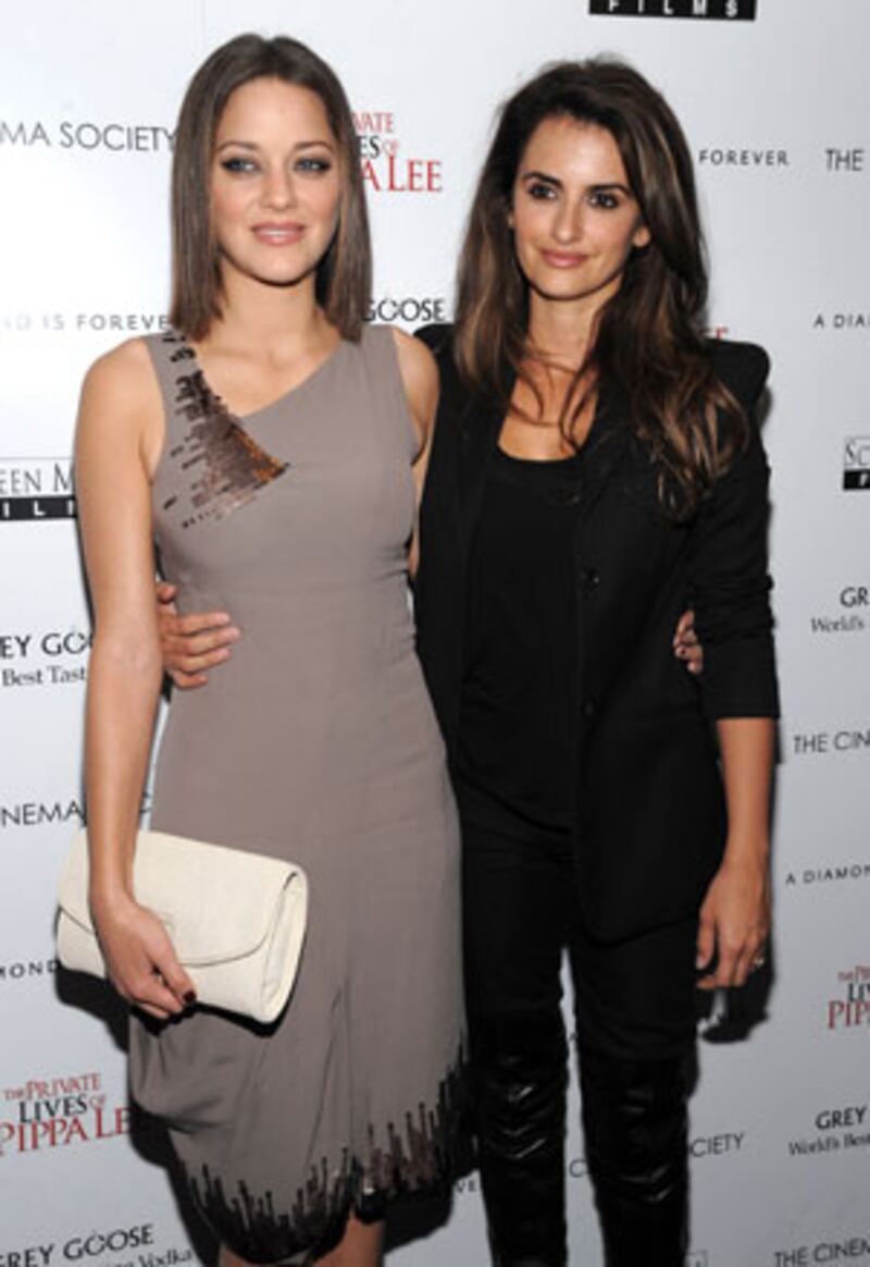galleries/2009/11/16/the-private-lives-of-pippa-lee-nyc-screening/red-carpet---cruz-1_eevab0