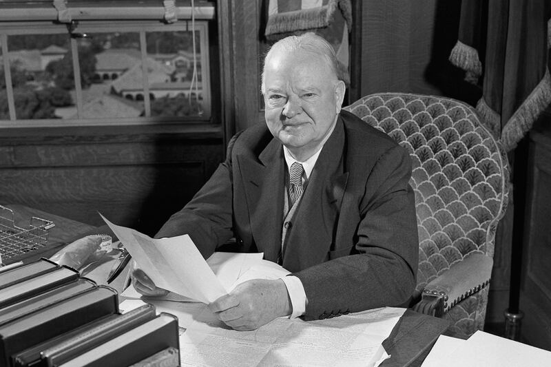 galleries/2012/10/29/politicians-boosted-or-ruined-by-natural-disasters-photos/herbert-hoover-storm-pols_nclbzx