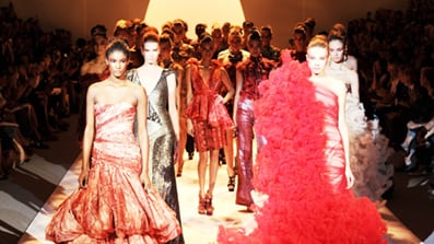 articles/2010/09/09/new-york-fashion-week-fashions-night-out-new-designers-and-more/fashion-fall-preview_125568_bftwt8