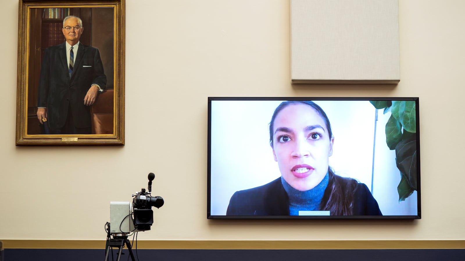 2020-12-02T171037Z_935693671_RC25FK9SGJXL_RTRMADP_3_USA-HOUSE-HEARING_zyvpmg