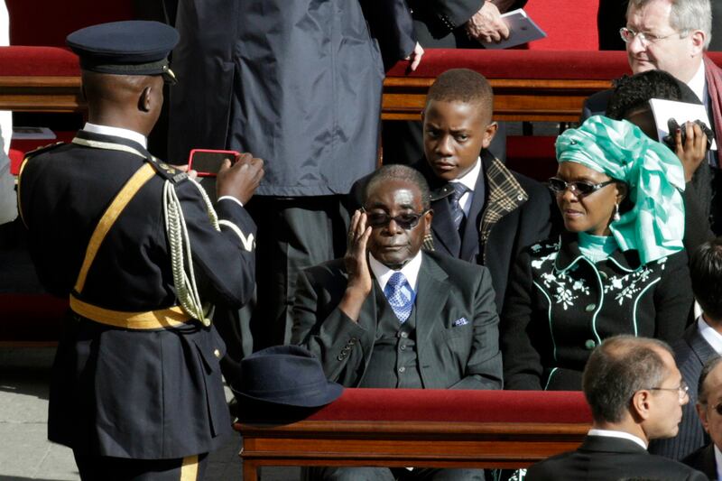 galleries/2013/03/19/the-pope-was-inaugurated-and-joe-biden-was-there-photos/papal-installation-4_oxruqm