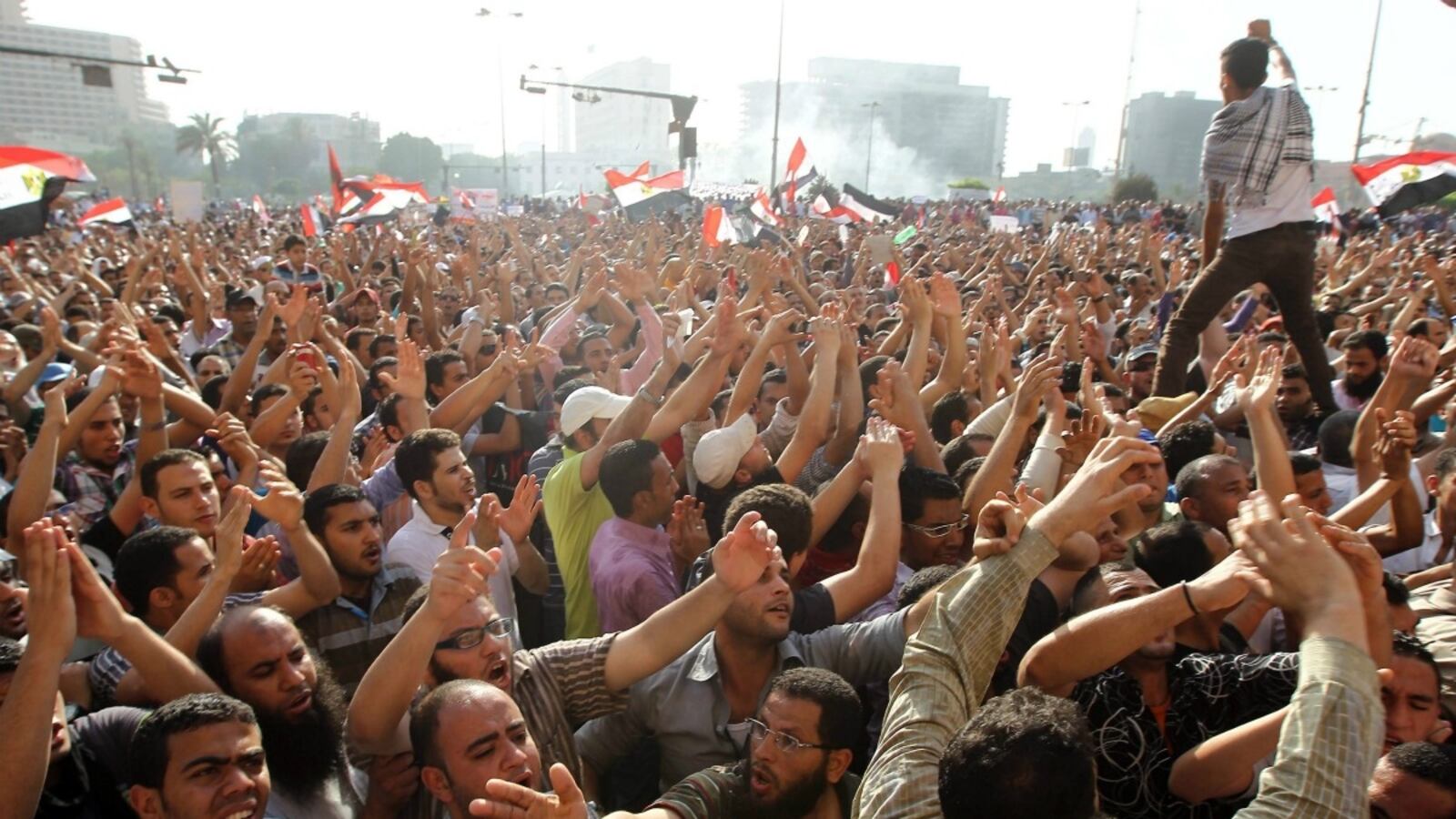 cheats/2012/06/02/thousands-protest-mubarak-s-sentence/tahrir-mubarak-protest-cheat_ug2sru
