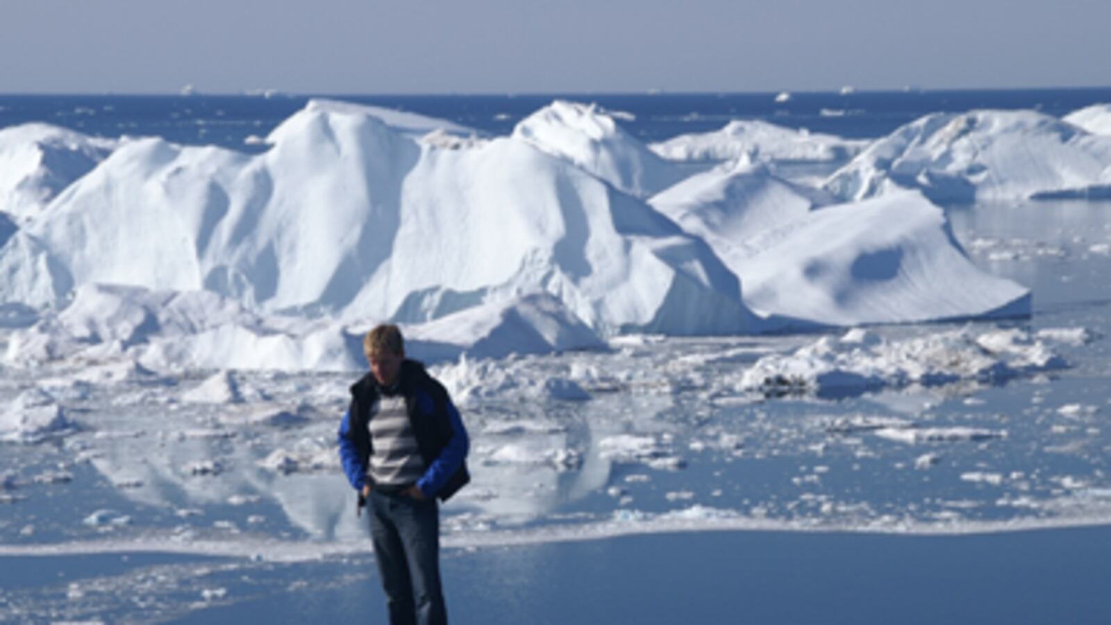 articles/2010/11/16/cool-it-the-ridiculous-global-warming-freakout/varadarajan-cool-it_141755_tujq51