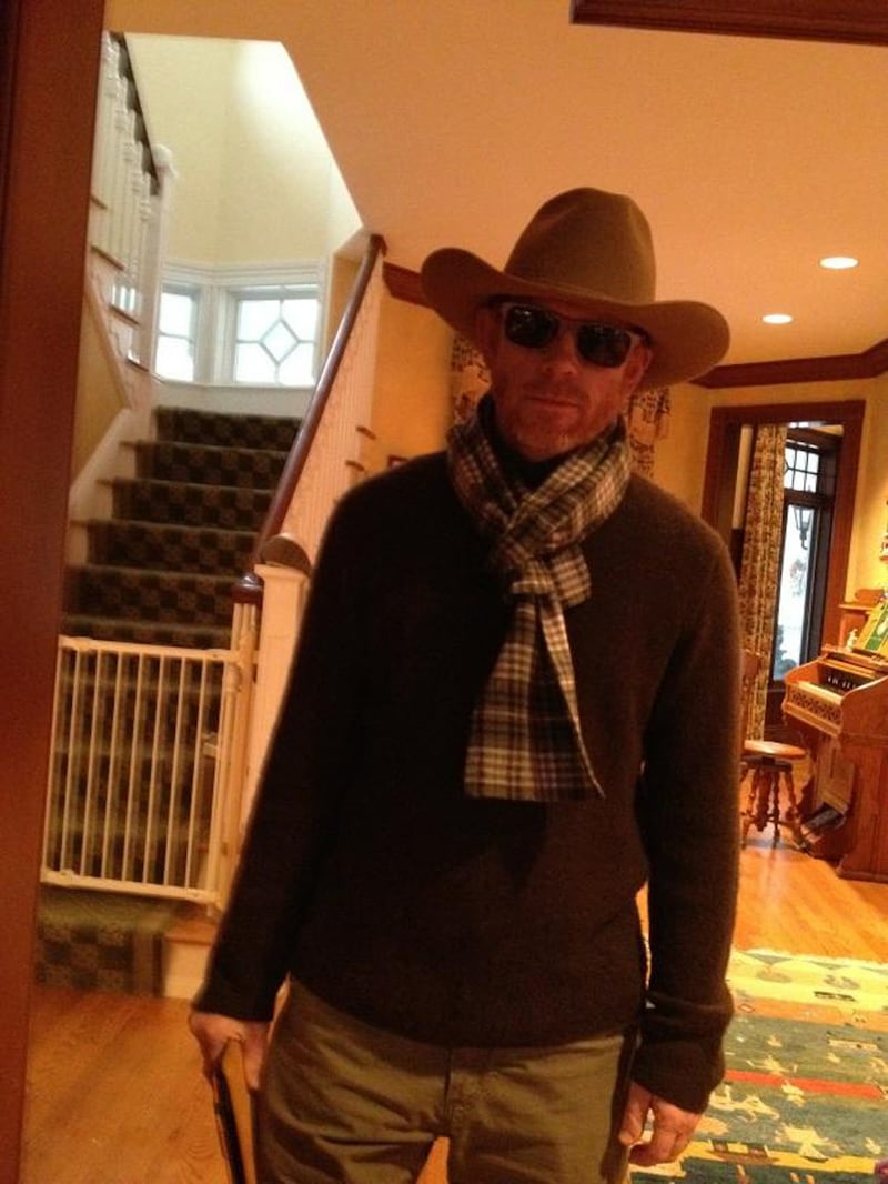 galleries/2013/01/13/lena-dunham-yoko-ono-more-celebrity-twitter-pictures-photos/130113-celeb-twitpic-01-ron-howard_yf77ai