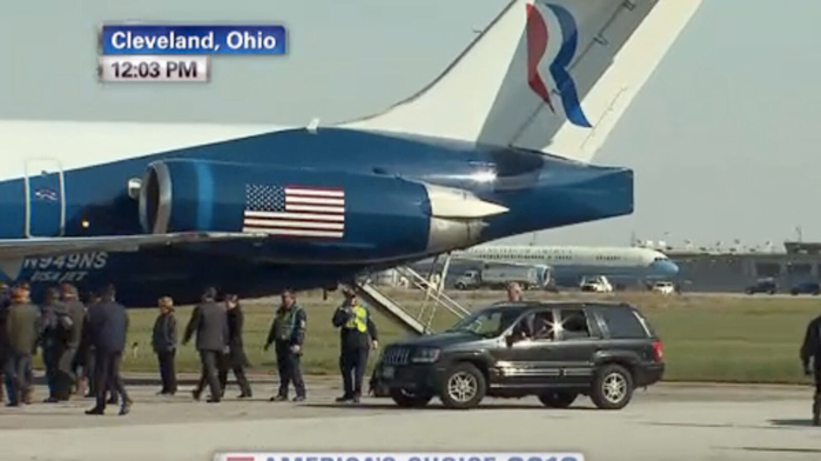 cheats/2012/11/06/biden-makes-surprise-ohio-stop/biden-romney-planes-ohio-cheat_fc3gf4