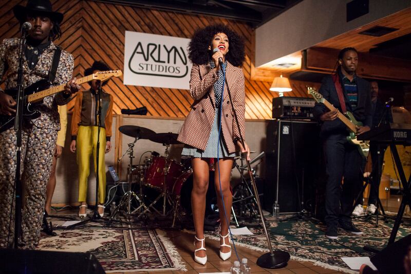 articles/2013/11/22/solange-named-puma-s-art-director-j-crew-for-sale-rumours/130314-best-worst-dressed-07_qpq1qn