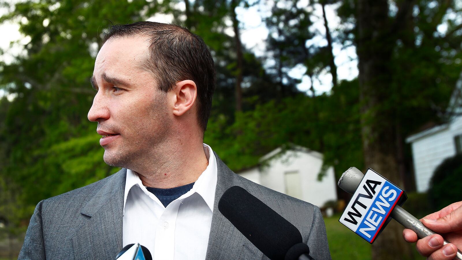 articles/2013/04/27/ricin-suspect-j-everett-dutschke-arrested/130427-ross-dutschke-miss-tease-embed_f8k3xf