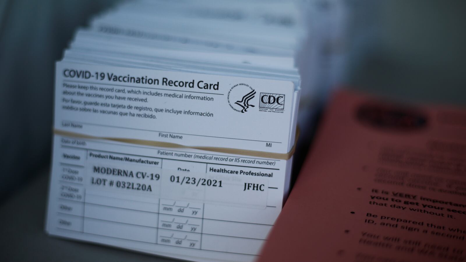 2021-01-24T004753Z_1446808503_RC20EL9QK5TR_RTRMADP_3_HEALTH-CORONAVIRUS-VACCINES_l7j3nd