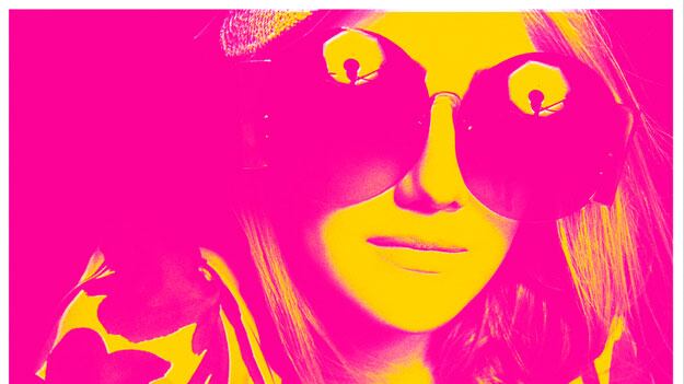 galleries/2010/03/03/tom-munro/tom-monro---fanning_x8ggoq