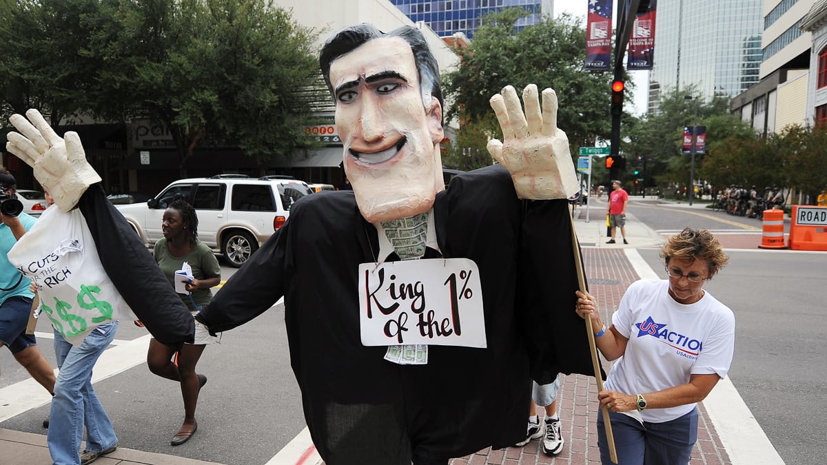 articles/2012/08/28/the-democrats-tampa-counterattack/dems-in-tampa-grove_b0omhb