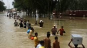articles/2010/08/15/pakistan-the-untold-disaster/miller-pakistan-flood_120240_hbb9t6